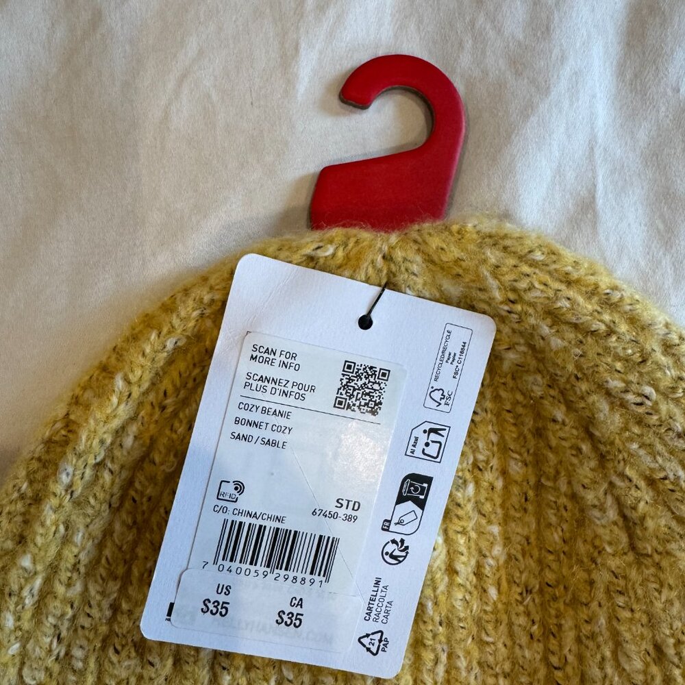 Helly Hansen Cozy Beanie NWT Unisex - Picture 2 of 4